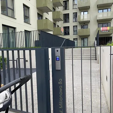 Zlotowlosa Na Fuzji, Klimatyzacja, Wejscie Na Kod, Wifi, Fv, Parking Podziemny W Cenie *