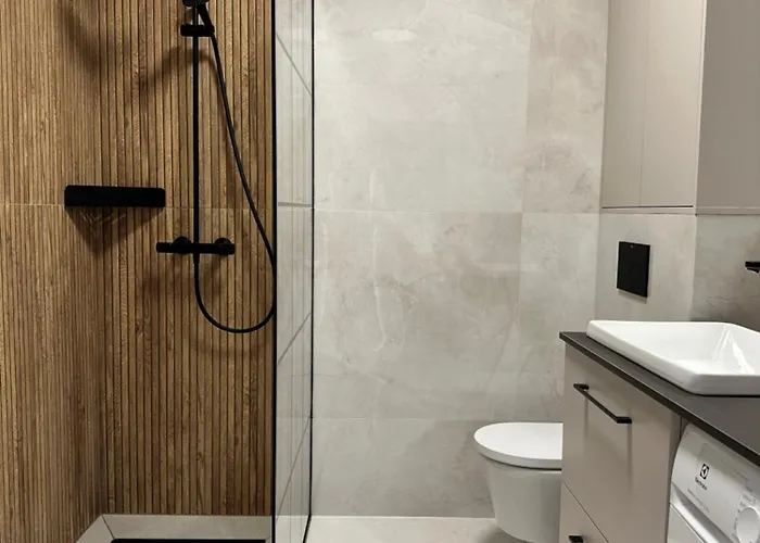 Zlotowlosa Na Fuzji, Klimatyzacja, Wejscie Na Kod, Wifi, Fv